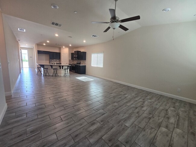 Building Photo - Beautiful home ready for your family available June!