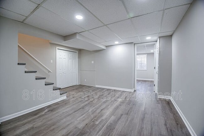 Building Photo - 7601 E 49th Terrace