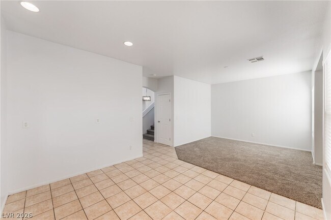Building Photo - 5094 1st Sun St