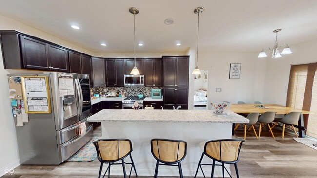 Building Photo - 6323 Burgin Dr