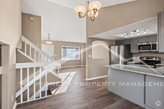 Building Photo - Newly Renovated 4-Bedroom Home in Highly D...