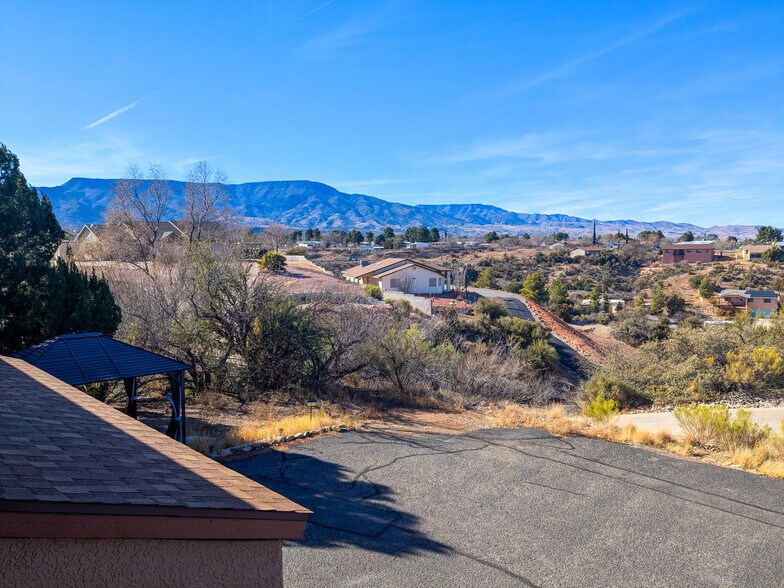 Building Photo - 4100 E Mission Ln