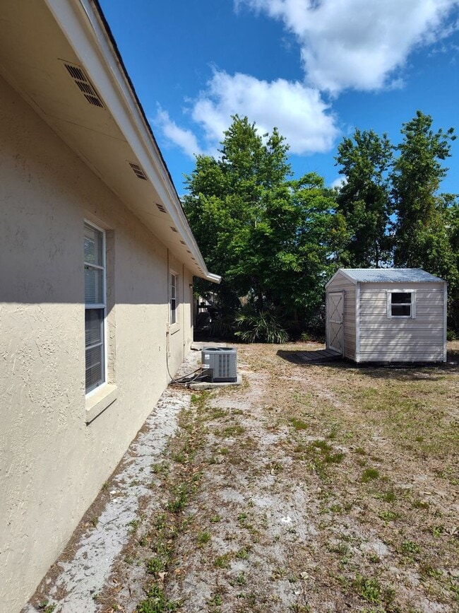 Building Photo - Charming 3 Bedroom, 1 Bath