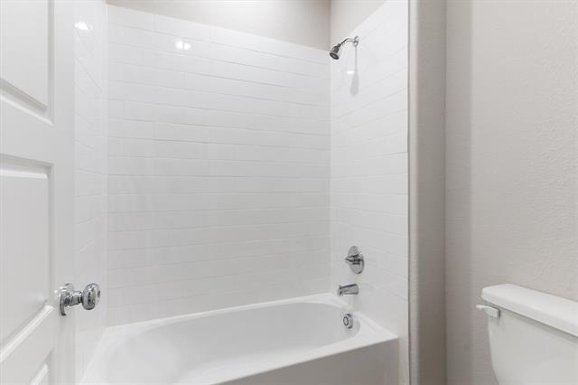 Building Photo - 2010 Sandpiper Wy