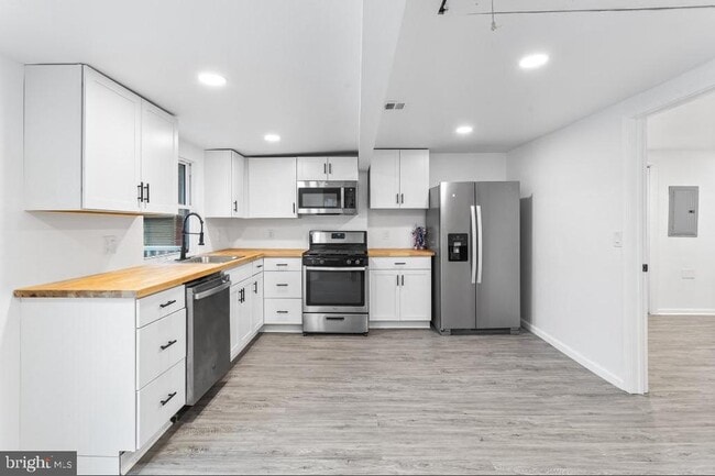Building Photo - 55 1st Ave