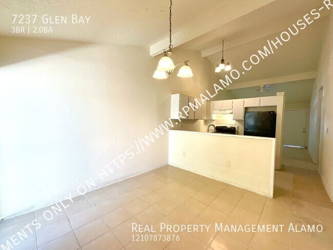 Building Photo - 7237 Glen Bay Dr