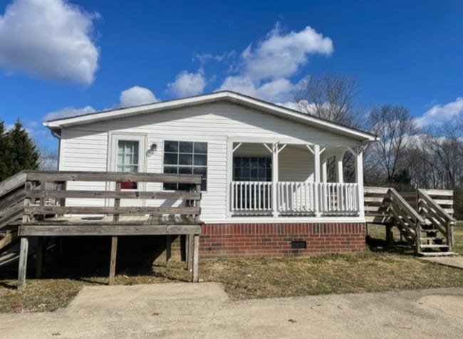 Building Photo - 1144 Rebecca Dr