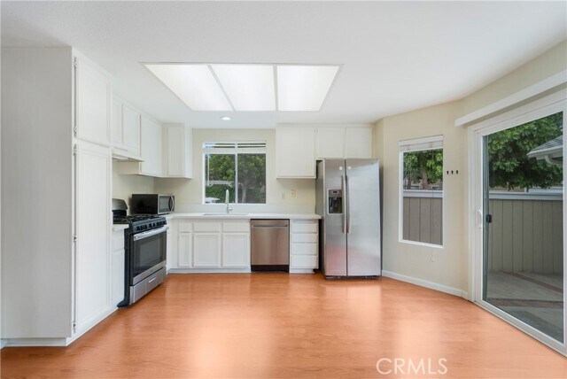 Building Photo - 120 Monroe