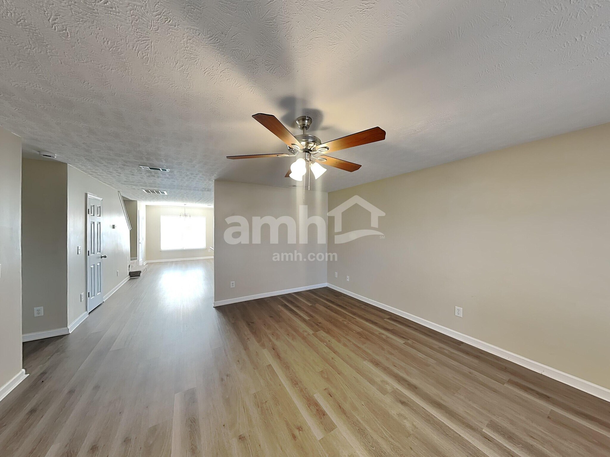 Building Photo - 3304 Monoco Dr