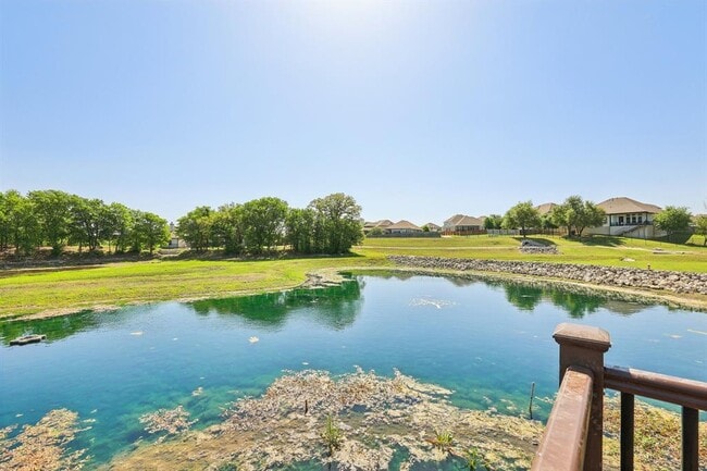 Building Photo - 108 Bright Star Ln