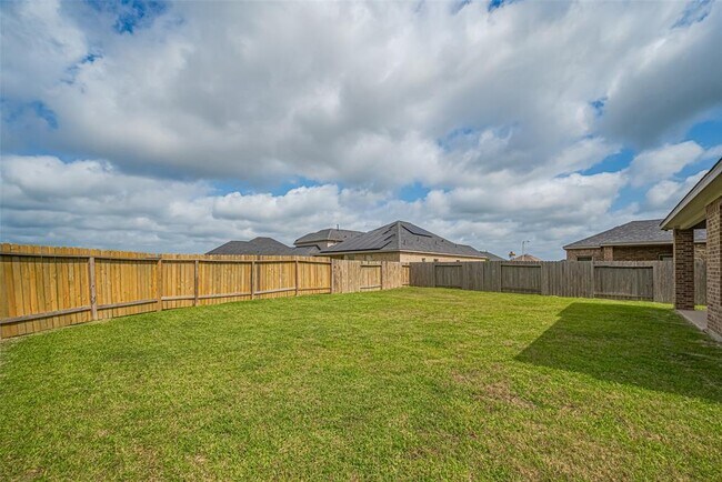 Building Photo - 3813 Kirby Ct