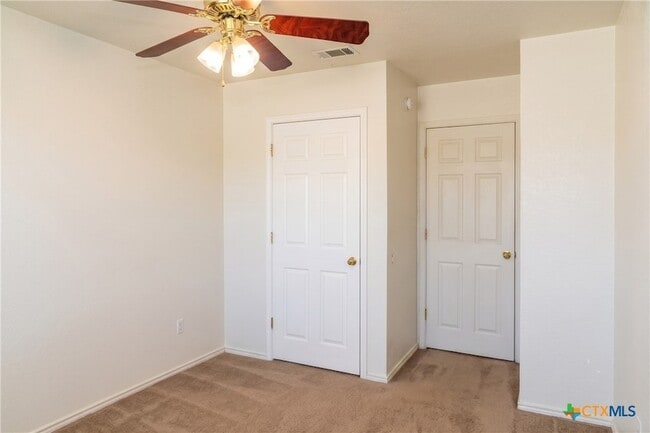 Building Photo - 5510 Shawn Dr