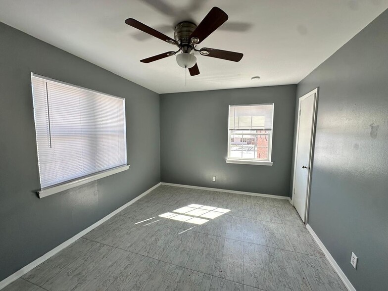 Building Photo - 212 S Fillmore St