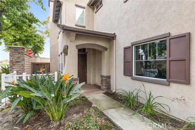 Building Photo - 6266 Meadowlark St