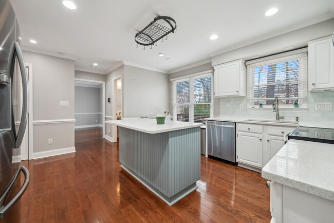 Kitchen - 2205 Long and Winding Rd