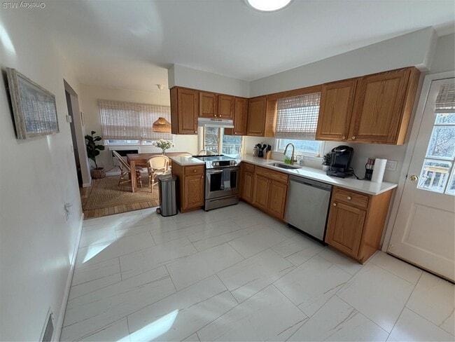 Building Photo - 380 Eds Rd