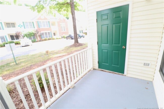 Building Photo - 2812 Kudrow Ln