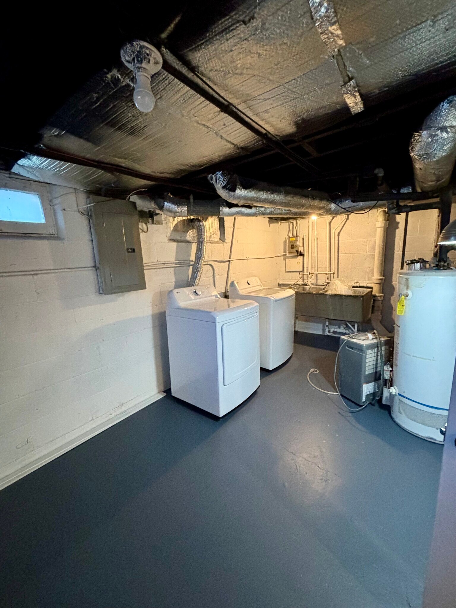 Building Photo - 2644 S Linebarger Ter