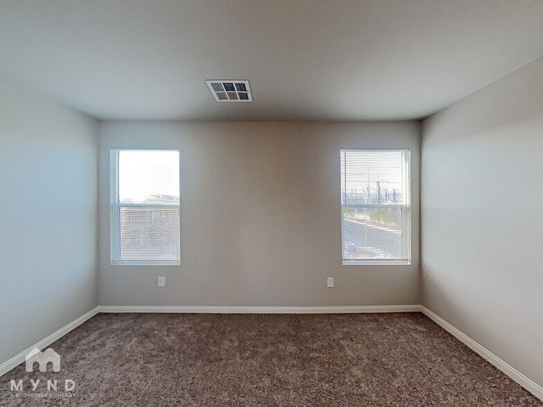 Building Photo - 9897 Panther Hollow St