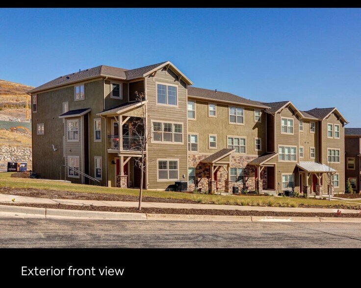 Building Photo - 13804 N Jordanelle Pkwy