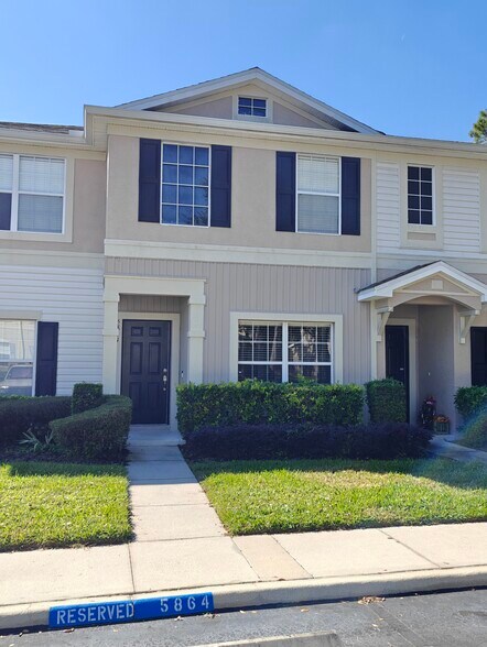 Building Photo - 5864 Fishhawk Ridge Dr