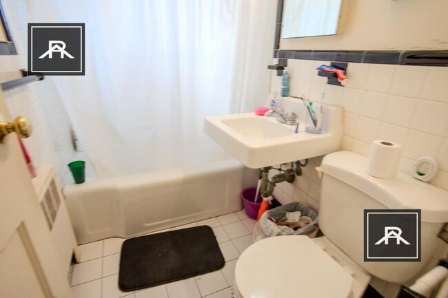 Building Photo - 2 bedroom in Brookline MA 02134