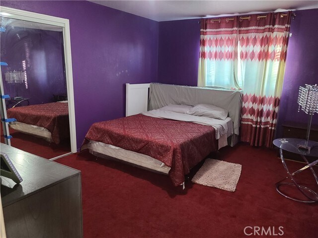 Building Photo - 11685 Holmes Ave