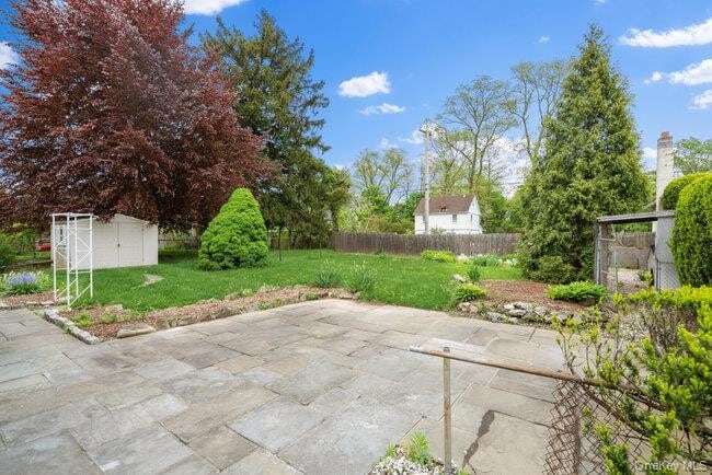 Building Photo - 1030 Glen Cove Ave