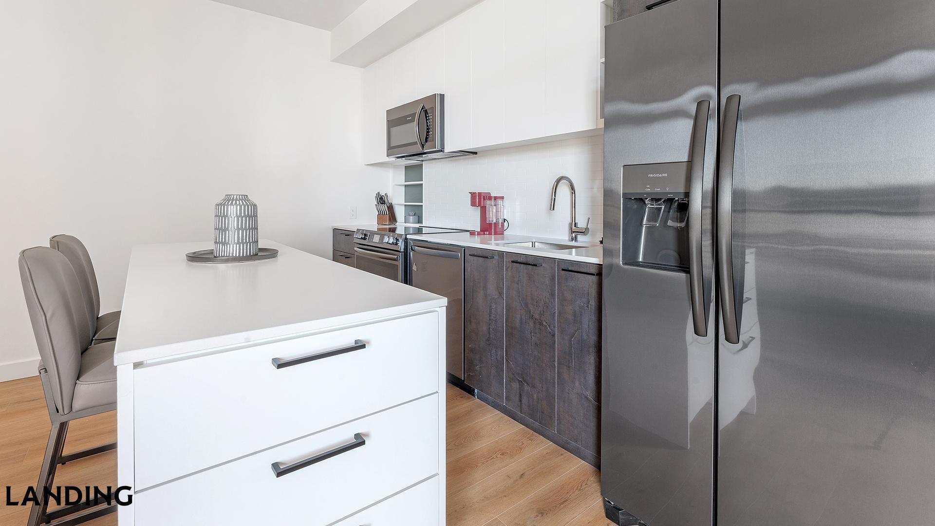 Building Photo - 632 Howard Rd SE