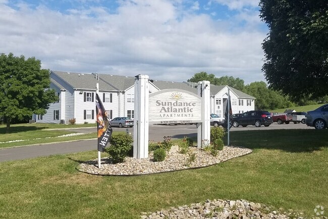 Building Photo - SUNDANCE ATLANTIC APARTMENTS