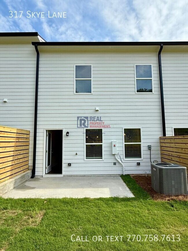Building Photo - 317 Skye Ln