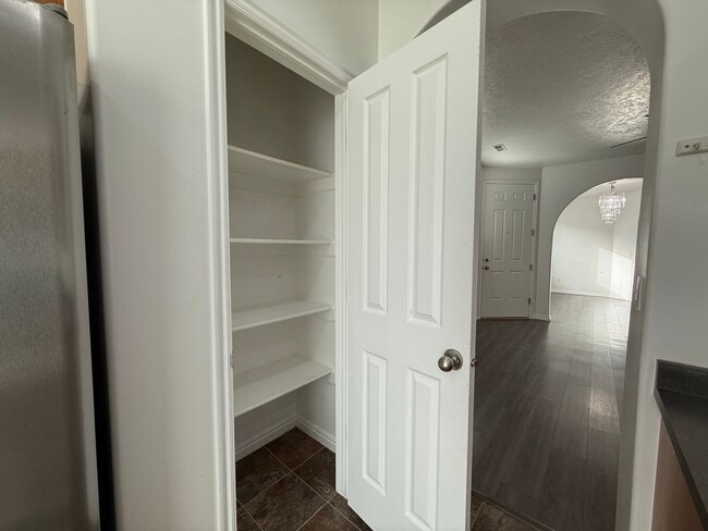 Building Photo - Updated 3-Bedroom Home in Woods Cross!