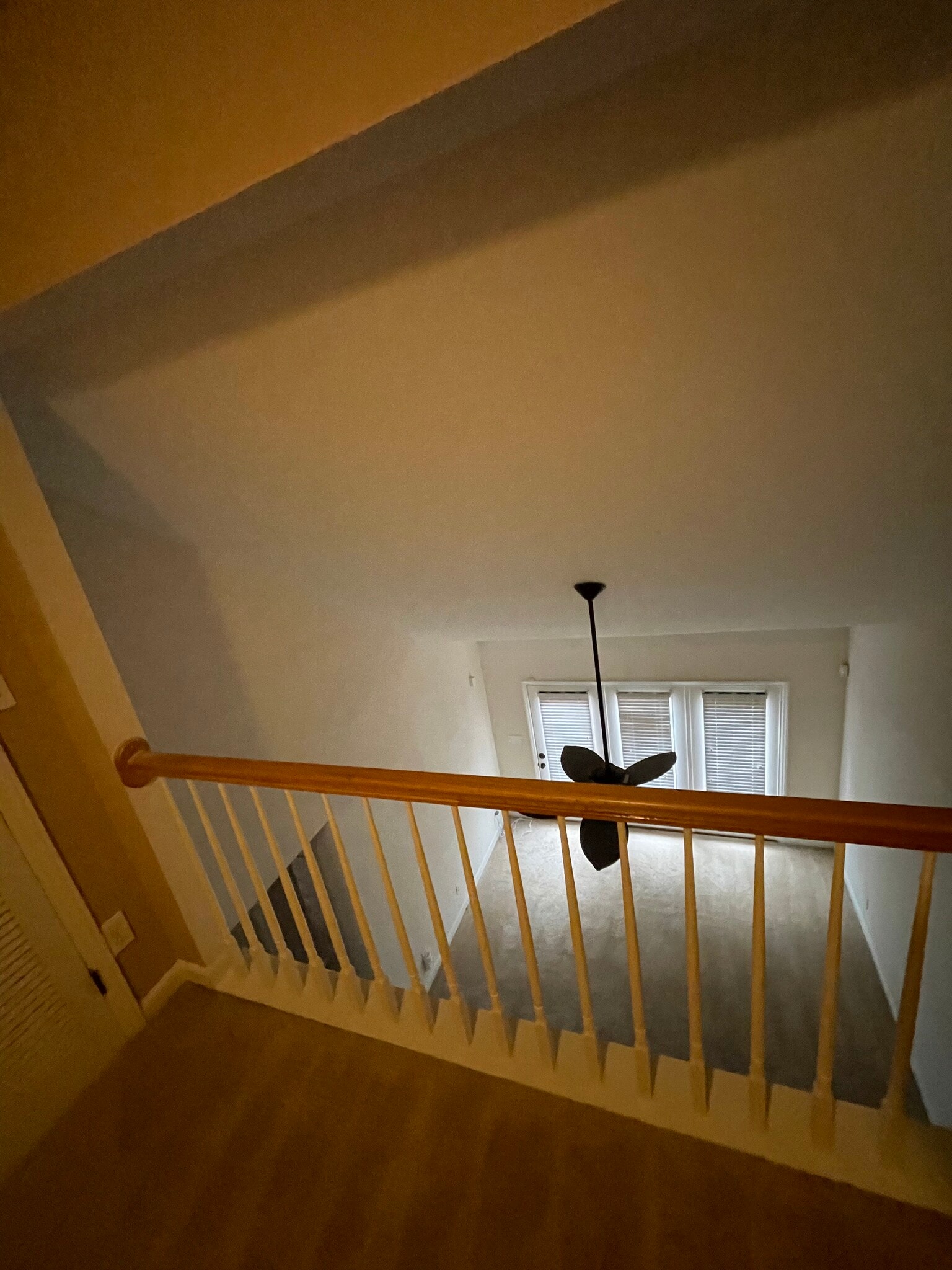 Loft overlooking the living room - 7602 Astoria Place