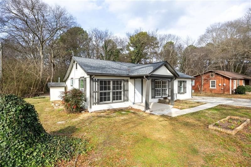 Building Photo - 24 E Iron Belt Rd SE