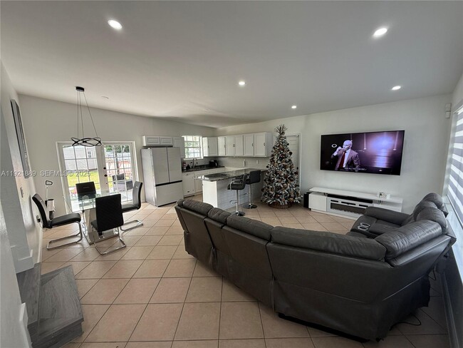 Building Photo - 27000 SW 145th Ave