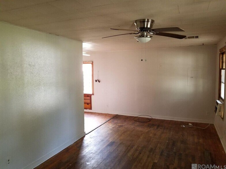 Building Photo - 3567 CHARLES