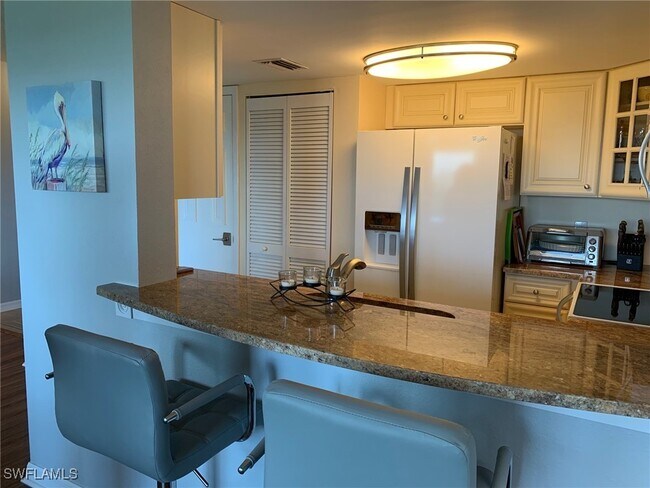 Building Photo - 7406 Lake Breeze Dr