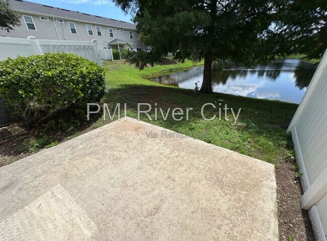 Building Photo - 1740 Biscayne Bay Cir