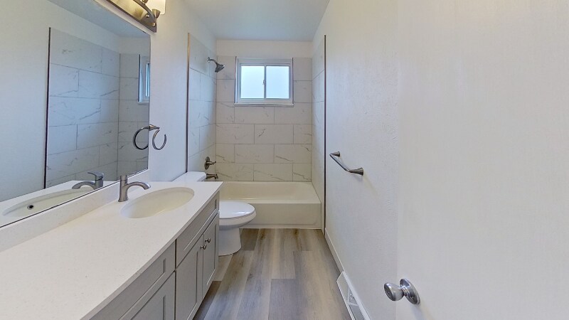 Building Photo - 4675 Holland St