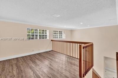 Building Photo - 1395 Cottonwood Cir