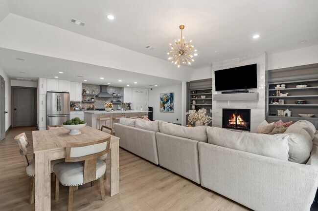 Building Photo - 40 Wellington Ct