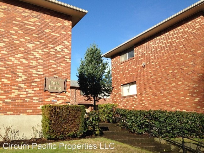 Building Photo - 2 br, 1 bath Apartment - 1925 NE 19th Ave.