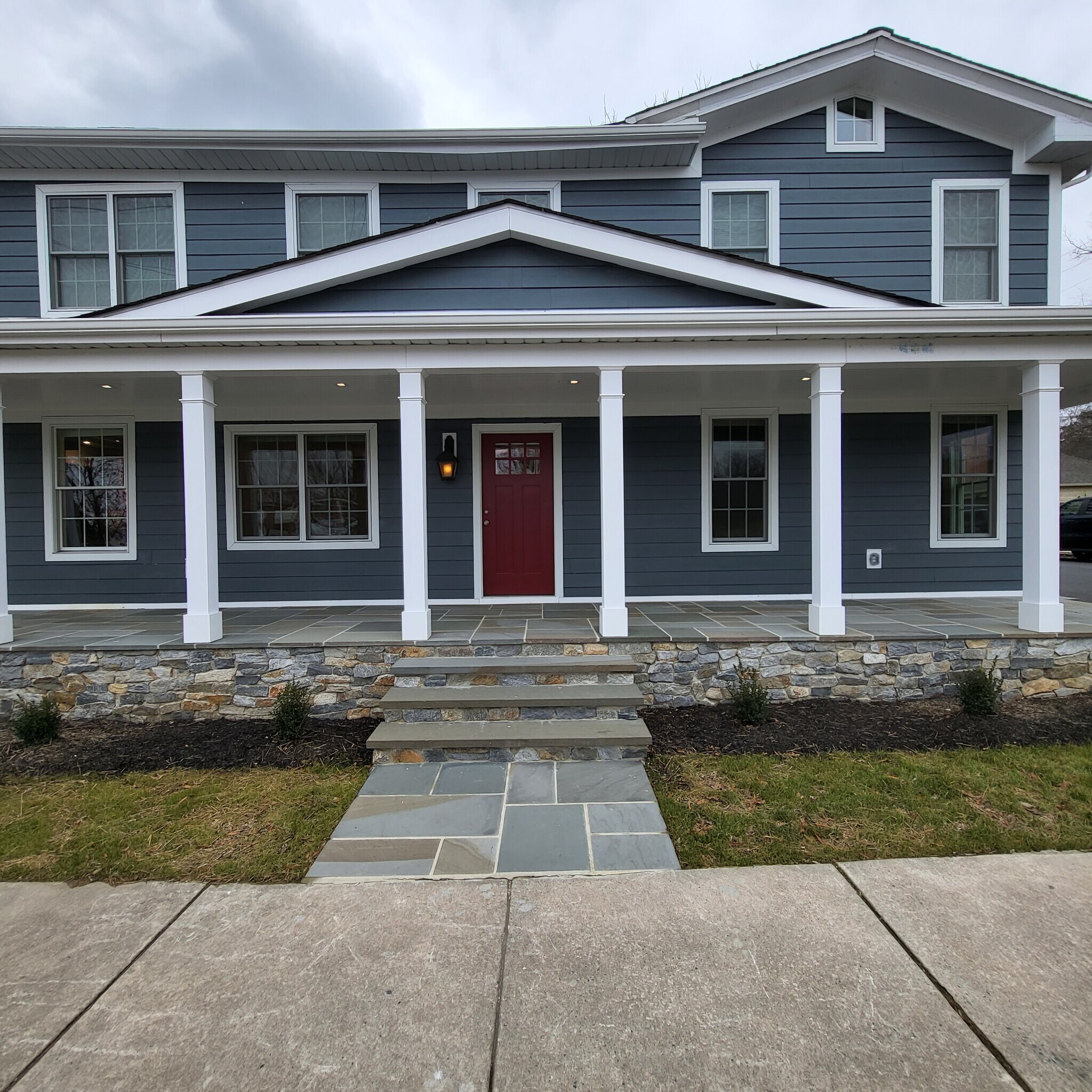 Building Photo - 731 N Stokes St