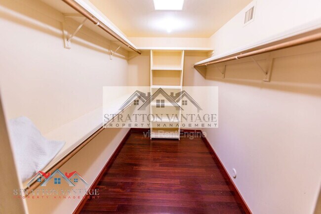 Building Photo - 39614 N 7th St