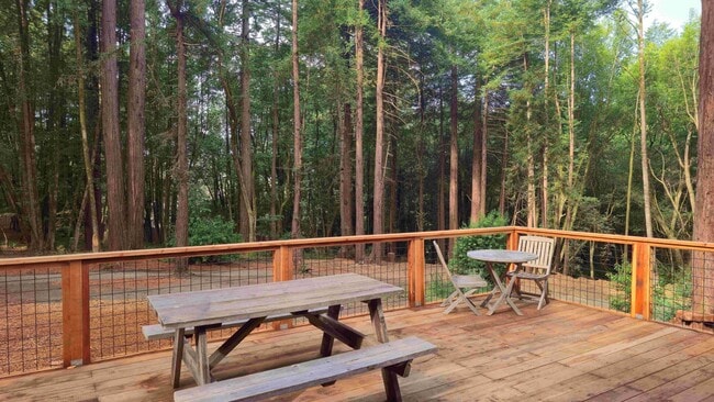 Building Photo - Beautifully Remodeled Sanctuary Nestled On...