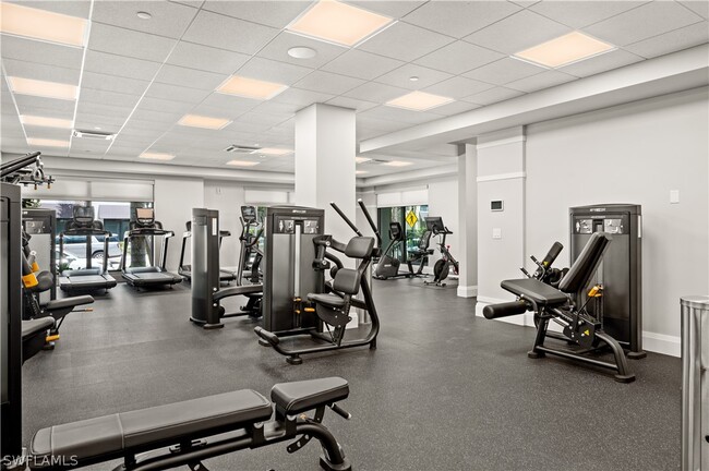 Building Photo - 1130 3rd Ave S