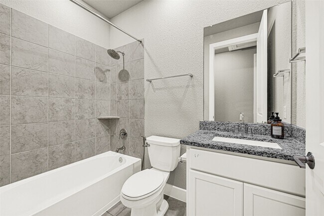 Building Photo - 8458 Harrington Grv Trl