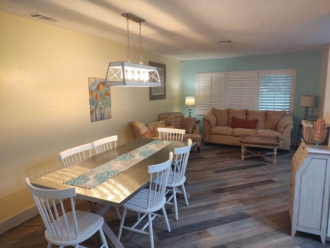 Building Photo - "Fully Furnished 2-Bedroom 2 Full Baths in...