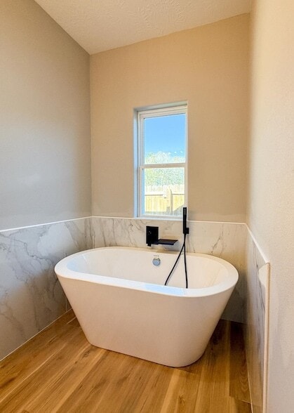 Building Photo - 780 Woodland St