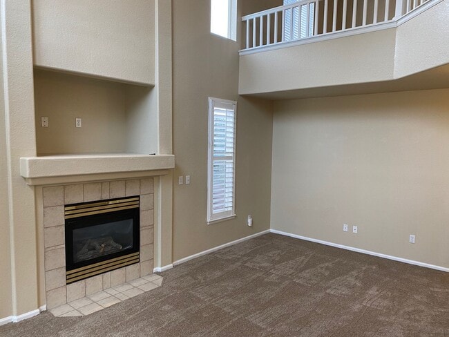 Building Photo - Wonderful Home in Parker